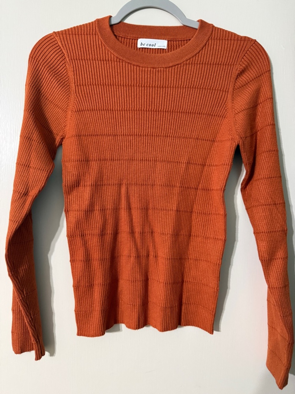 BE COOL Women's Ribbed Crewneck Sweater in Orange